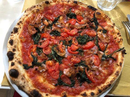 MOMA Pizzeria Romana